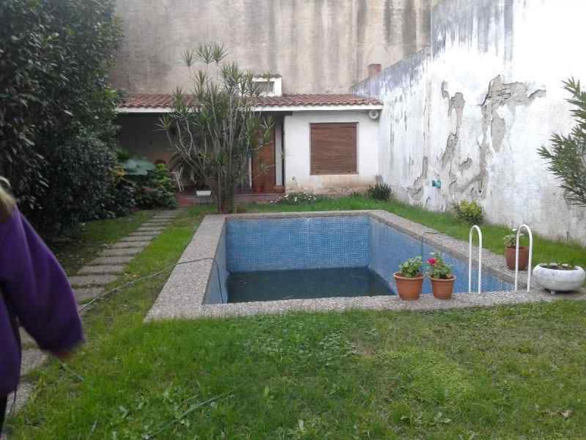4 bedrooms House in Cordoba, Argentina No. 19927