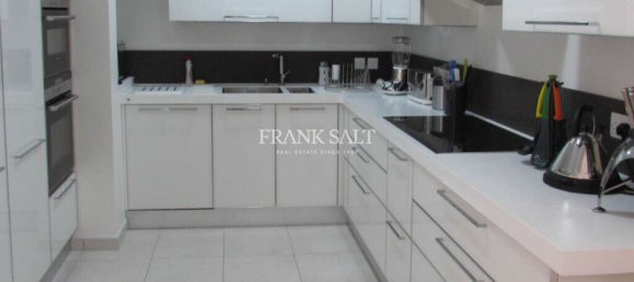 3 bedrooms Apartment in Saint Julian's, Malta No. 3716 2