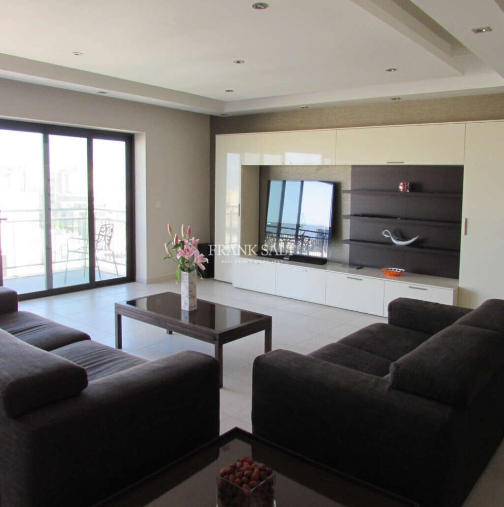 3 bedrooms Apartment in Saint Julian's, Malta No. 3716