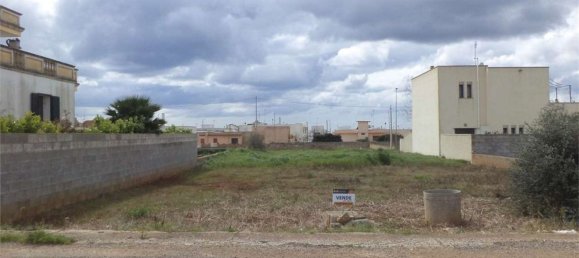  قطعة أرض في Salve, Italy رقم 334643 8