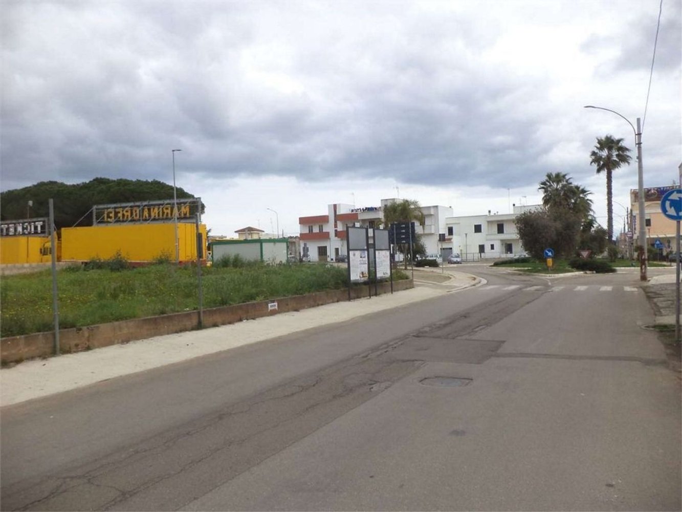  قطعة أرض في Salve, Italy رقم 334643