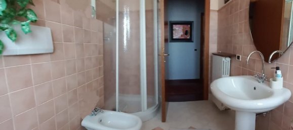 5 rooms Apartment in Fermo, Italy No. 251881 16