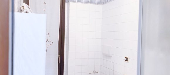 5 rooms Apartment in Fermo, Italy No. 251881 19