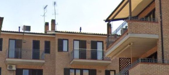 5 rooms Apartment in Fermo, Italy No. 251881 24