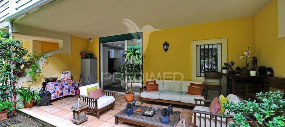 2 bedrooms House in Cascais, Portugal No. 170739 12