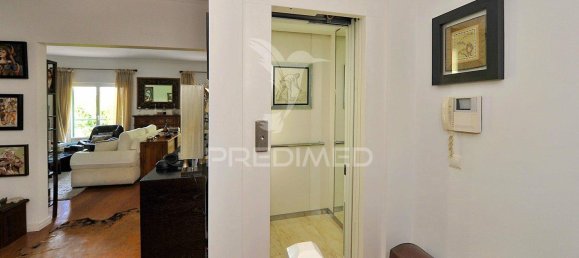 2 bedrooms House in Cascais, Portugal No. 170739 2