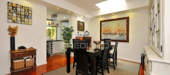 2 bedrooms House in Cascais, Portugal No. 170739 4