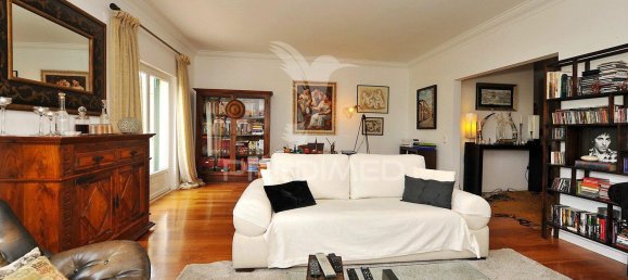 2 bedrooms House in Cascais, Portugal No. 170739 19