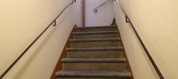 8-salle Bâtiment à San Giovanni Valdarno, Italy No. 234931 2