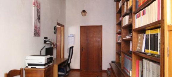 8-salle Bâtiment à San Giovanni Valdarno, Italy No. 234931 19