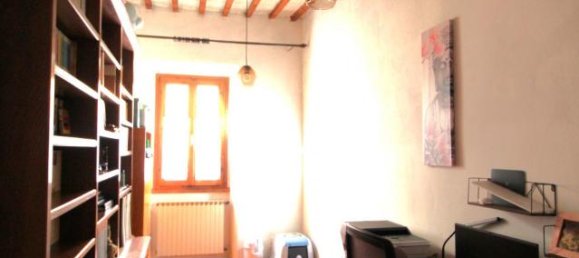 8-salle Bâtiment à San Giovanni Valdarno, Italy No. 234931 18