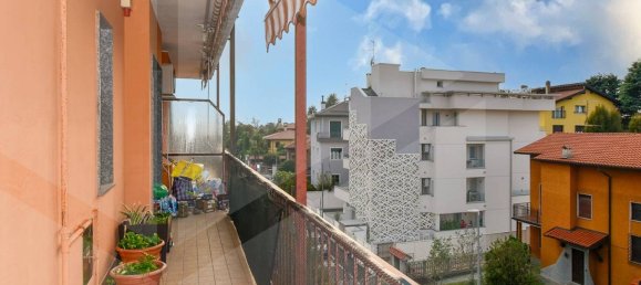 3 rooms Apartment in Parabiago, Italy No. 21663 4