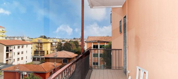 3 rooms Apartment in Parabiago, Italy No. 21663 6