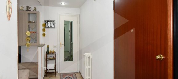 3 rooms Apartment in Parabiago, Italy No. 21663 7
