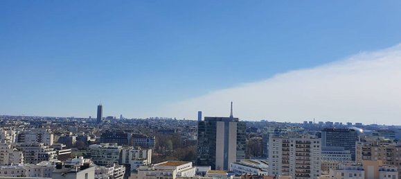 1 bedroom Apartment in Courbevoie, France No. 351975 5