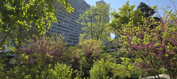 1 bedroom Apartment in Courbevoie, France No. 351975 13