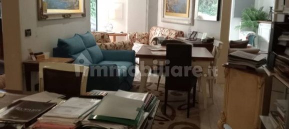 1غرفة عقار تجاري في Naples, Italy رقم 86048 5