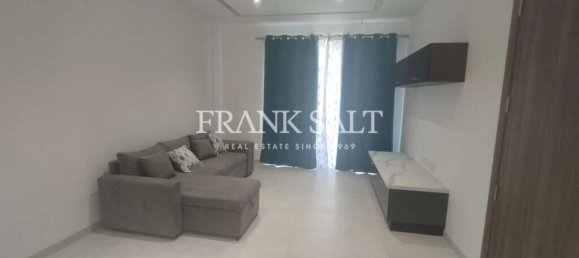 3 chambres Appartement à Mosta, Malta No. 5006 2