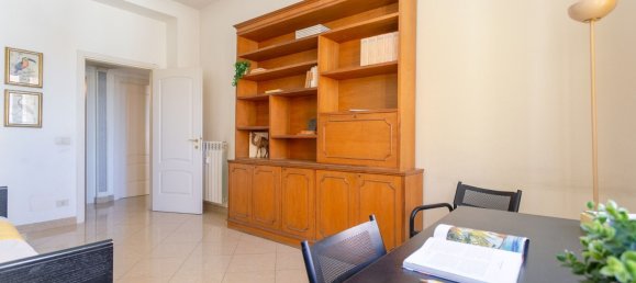 4 bedrooms Apartment in Rome, Italy No. 328588 37