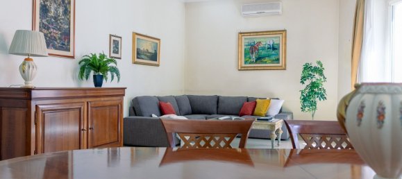 4 bedrooms Apartment in Rome, Italy No. 328588 13