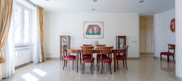 4 bedrooms Apartment in Rome, Italy No. 328588 7