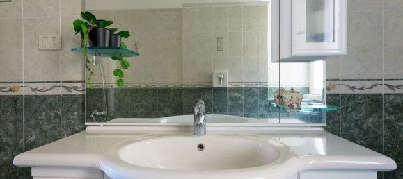 4 bedrooms Apartment in Rome, Italy No. 328588 49