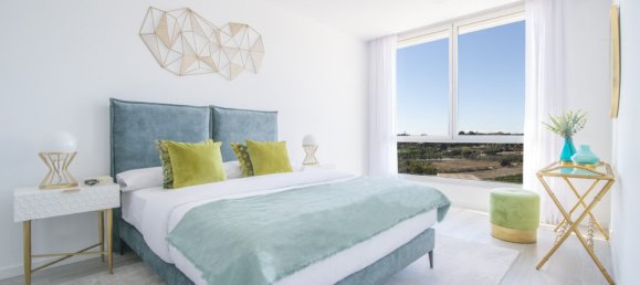 3 bedrooms Townhouse in Estepona, Spain No. 4484 7