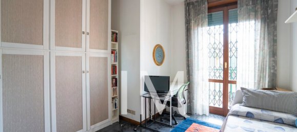 4 bedrooms Apartment in Milan, Italy No. 314390 32