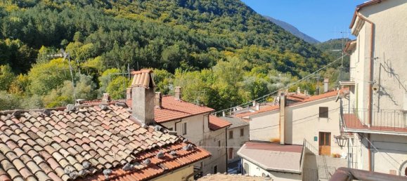 3 rooms Duplex in Villetta Barrea, Italy No. 55123 23