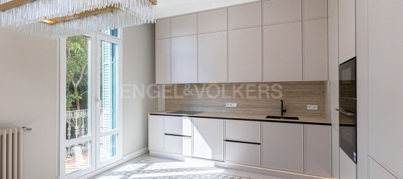 3 bedrooms Apartment in Eixample, Spain No. 79394 42