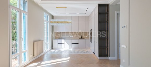 3 bedrooms Apartment in Eixample, Spain No. 79394 36