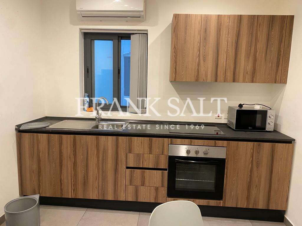 Квартира с 2 спальнями в Та-Шбиш, Мальта № 5017