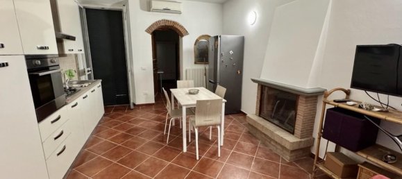3 rooms Apartment in Pisa, Italy No. 221751 5
