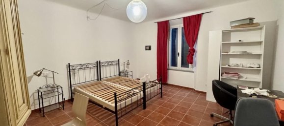 3 rooms Apartment in Pisa, Italy No. 221751 16