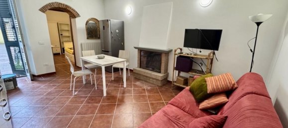 3 rooms Apartment in Pisa, Italy No. 221751 2