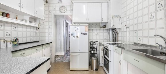 3 bedrooms House in London, United Kingdom No. 6642 18