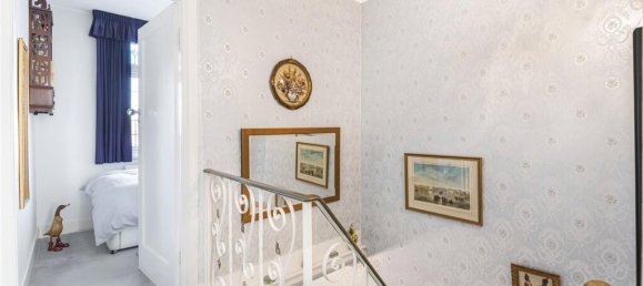 3 bedrooms House in London, United Kingdom No. 6642 21