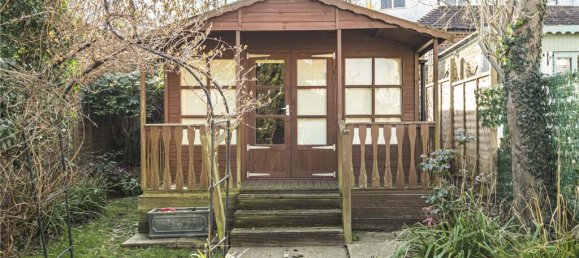 3 bedrooms House in London, United Kingdom No. 6642 45