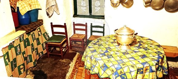 3 bedrooms House in Goncalo, Portugal No. 24510 8