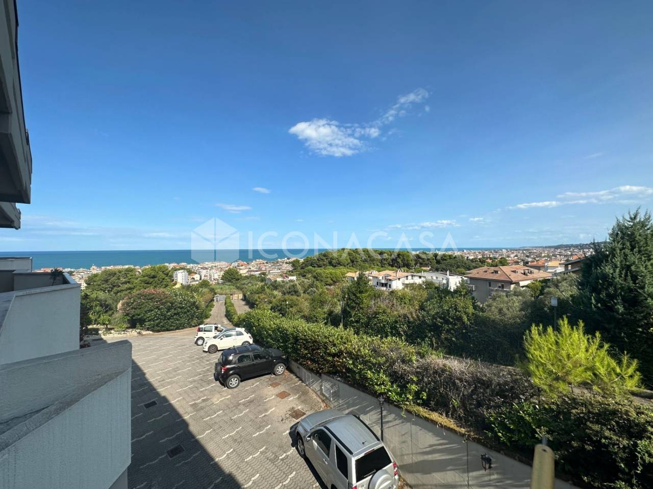 Apartamento de 5 habitaciónes en Pescara, Italy No. 34458