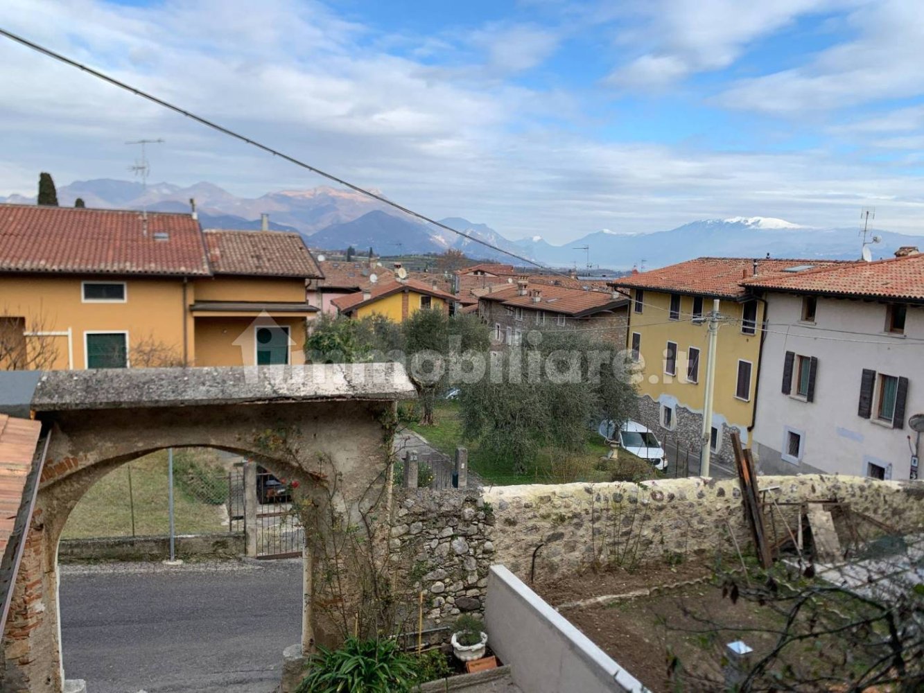 Apartamento de 2 dormitorios en Polpenazze del Garda, Italy No. 312003