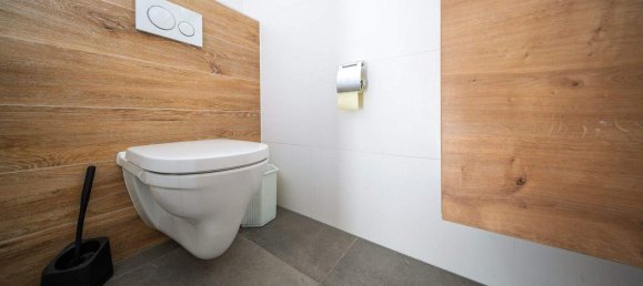 6 rooms House in Gross-Enzersdorf, Austria No. 191007 5