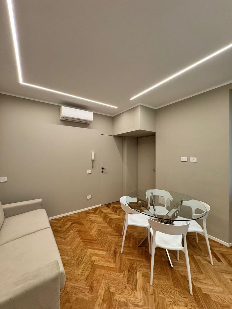 2 غرف نوم شقة في Milan, Italy رقم 364273