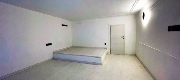 Квартира с 2 спальнями в Милан, Италия № 380556 19