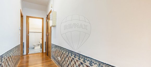 3 bedrooms Apartment in Lisbon, Portugal No. 117185 25