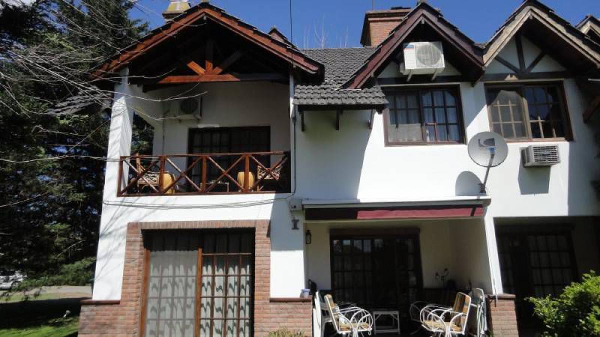 4 غرف نوم منزل في Moreno, Argentina رقم 100339