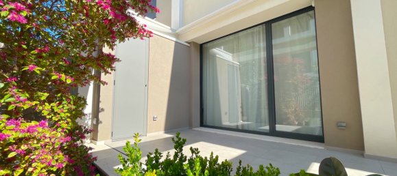 2 bedrooms House in San Benedetto del Tronto, Italy No. 61206 3