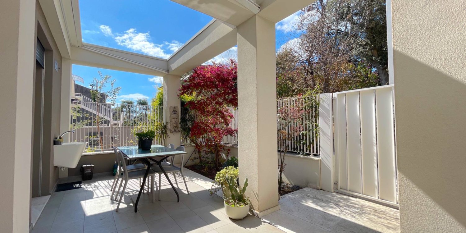 2 bedrooms House in San Benedetto del Tronto, Italy No. 61206