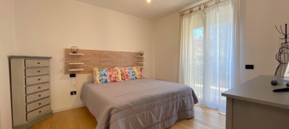 2 bedrooms House in San Benedetto del Tronto, Italy No. 61206 12