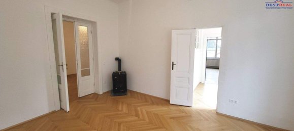4 rooms Apartment in Wahring, Austria No. 204517 6